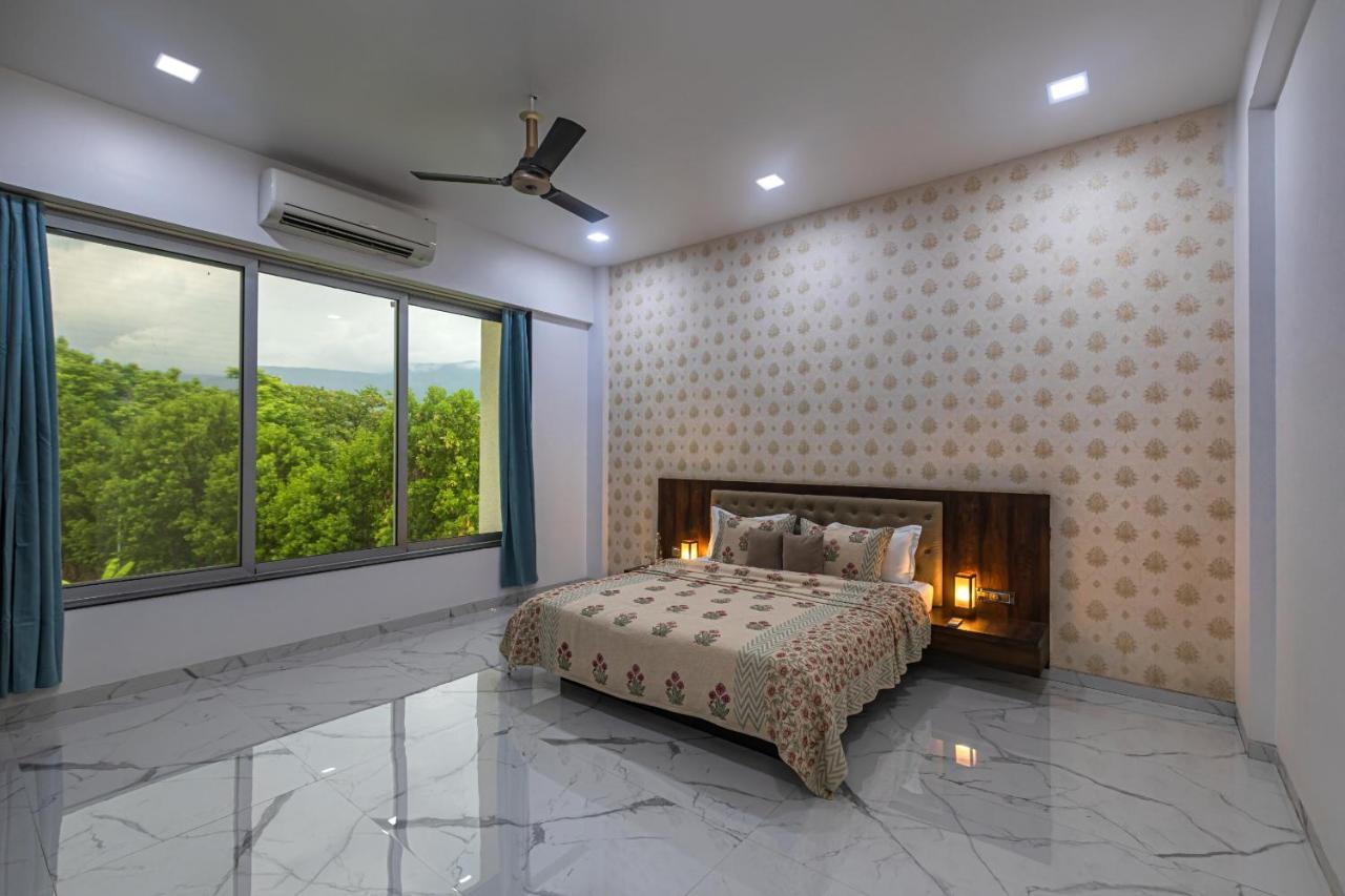 Saffronstays Odyssey, Karjat - 10 Acres Pet-Friendly Estate With Swimming Pool Chinchavli Ngoại thất bức ảnh