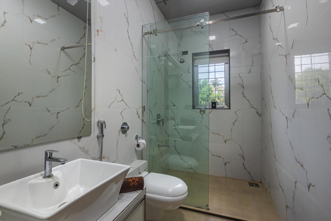 Saffronstays Odyssey, Karjat - 10 Acres Pet-Friendly Estate With Swimming Pool Chinchavli Ngoại thất bức ảnh